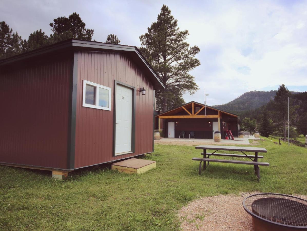 Firehouse Campground Hill City Exterior photo